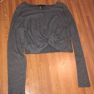 grey long sleeved crop top